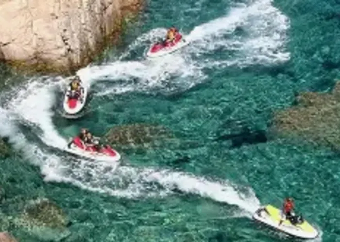 Superbe Villa Au Rez De Chaussee Avec Terrasse De 70 M2 Offrant Une Vue Sur La Mer Et Piscine Privee Βίλα