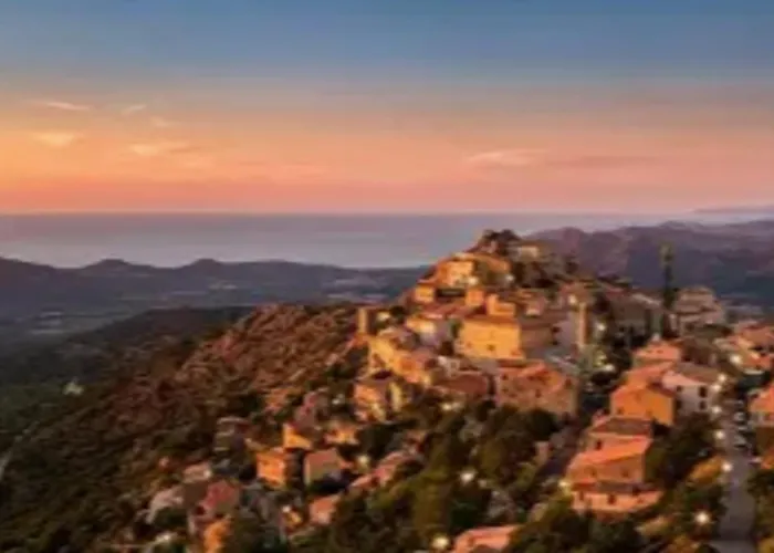 Magnifico Al Piano Terra Climatizzato Di 70 M Terrazza Con Villa